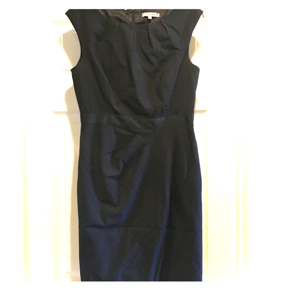 Beautiful dress...I don’t think I ever wore it.